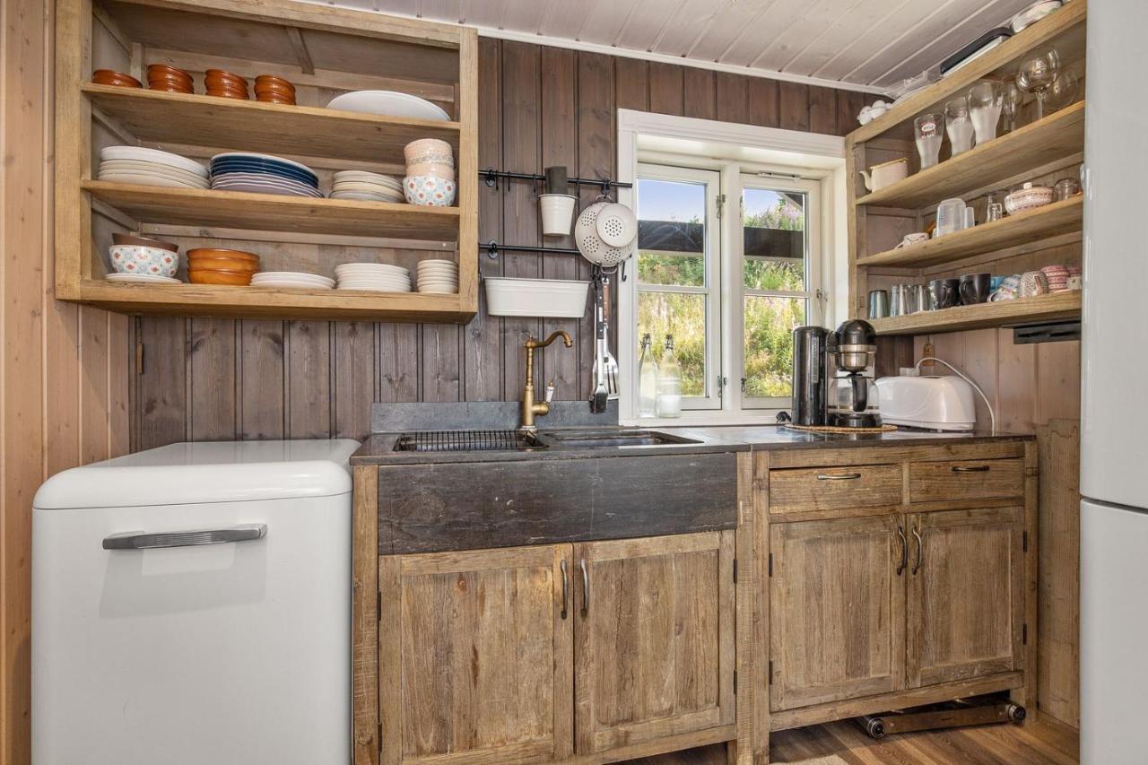 Panorama Cabin- Jacuzzi Available October 2025-May 2026 Lona Exterior photo